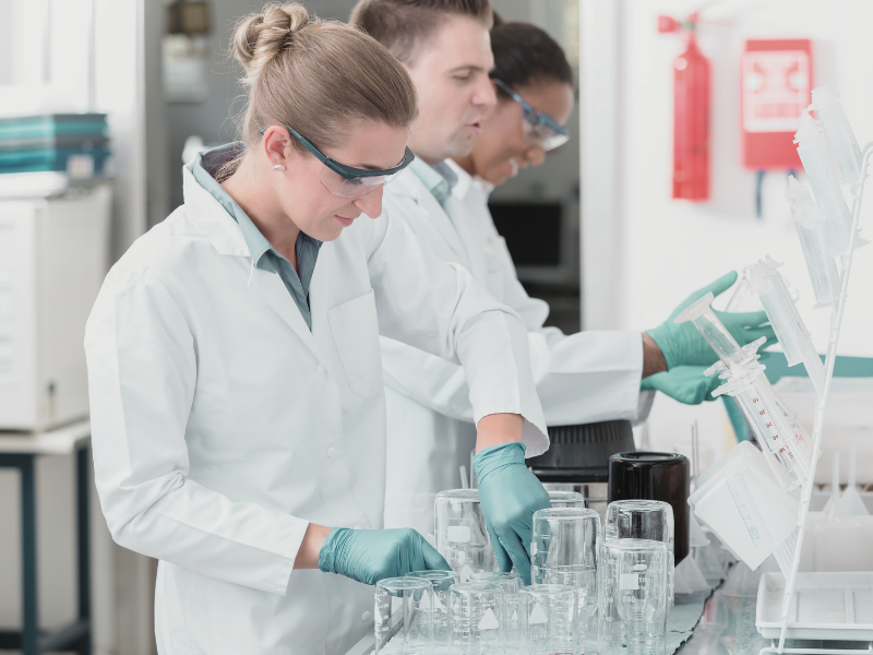 LA SCIENCE RENCONTRE LE DÉVELOPPEMENT